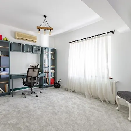 Cool Modern 4bd W Private Garden! #196 * איסטמבול